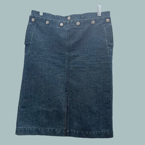 Joseph denim skirt, mid length with stud accents front & sides Pre-loved vgc. - Picture 3 of 8
